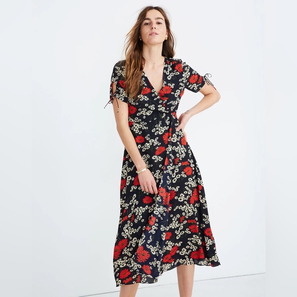 Madewell Dresses & Skirts - Madewell Peekaboo sleeve midi hillside Daises faux wrap floral flattering dress